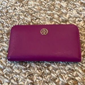 Raspberry Tory Burch Wallet